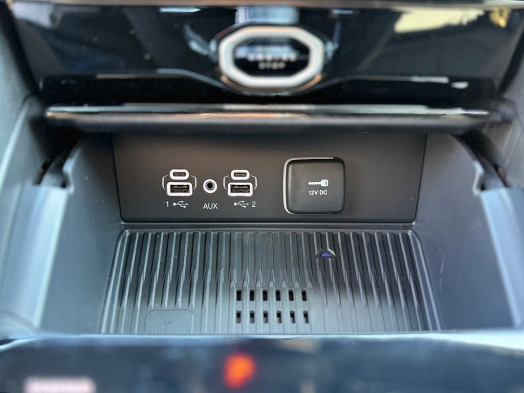 New 2026 Jeep Grand Cherokee Altitude AWD/4WD image 25