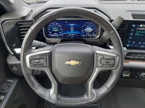 Used 2022 Chevrolet Silverado 1500 LT image 31