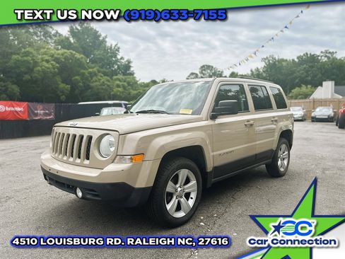 Used 2017 Jeep Patriot Latitude image 3