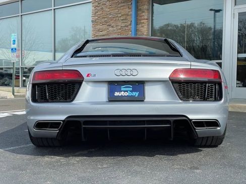 Used 2017 Audi R8 V10 AWD/4WD image 35