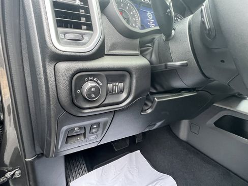 New 2026 RAM 1500 Big Horn AWD/4WD image 17