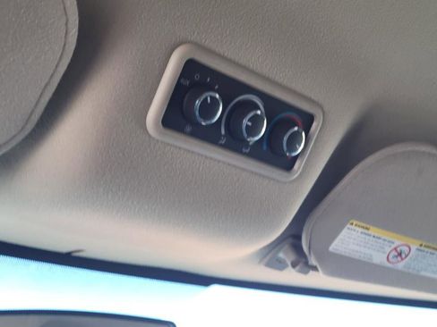 Used 2016 Chevrolet Express 2500 LS image 19