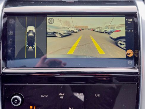 Used 2023 Land Rover Discovery Sport S R-Dynamic image 18