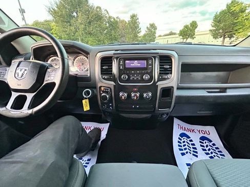 Used 2016 RAM 1500 ST w/ SXT Appearance Group image 15