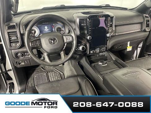 Used 2022 RAM 1500 Limited w/ Trailer Tow Group AWD/4WD image 9