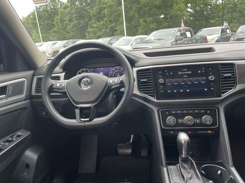 Used 2019 Volkswagen Atlas SEL FWD image 13