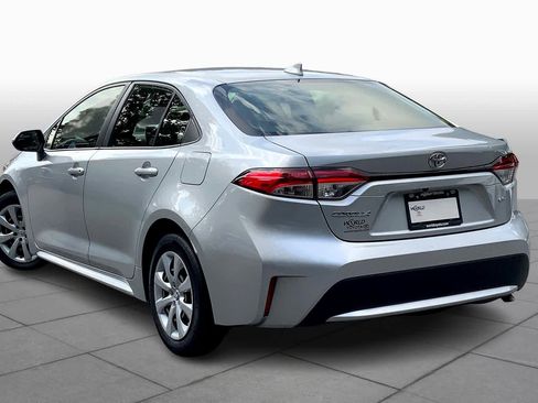 Used 2020 Toyota Corolla LE FWD image 11