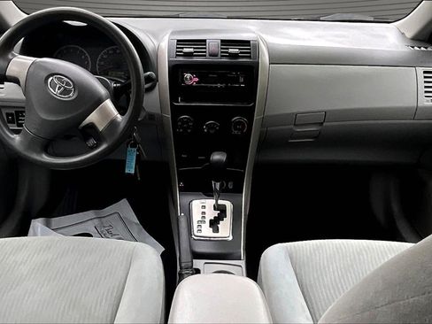 Used 2010 Toyota Corolla LE FWD image 7