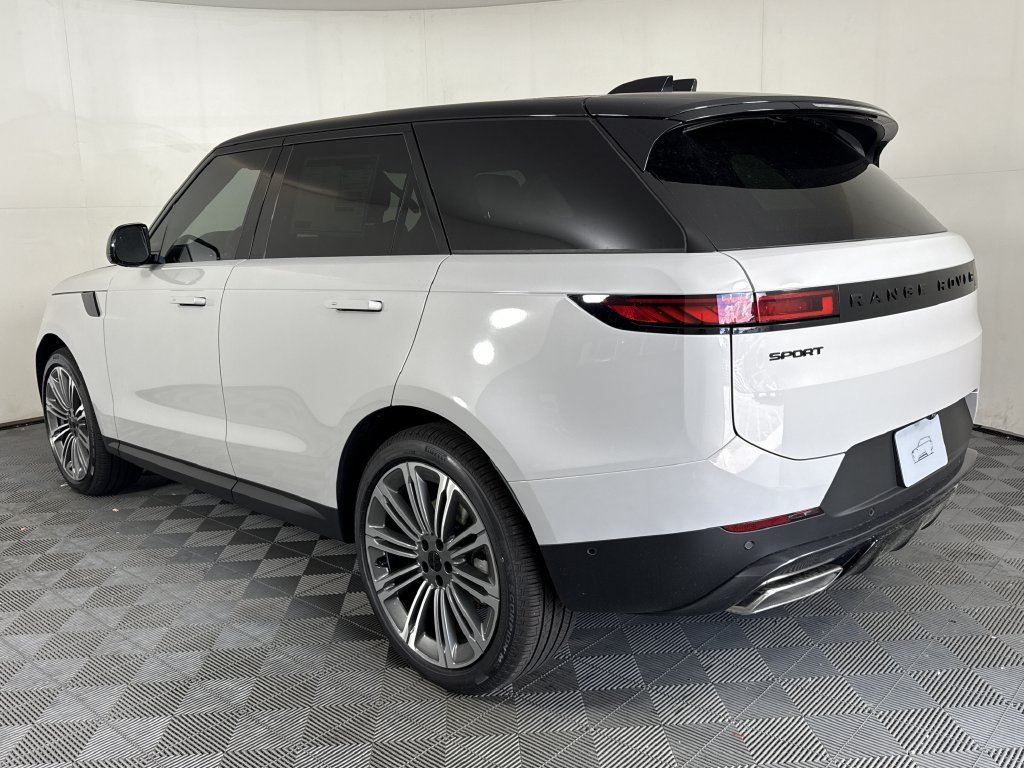 New 2027 Land Rover Range Rover Sport SE AWD/4WD image 3