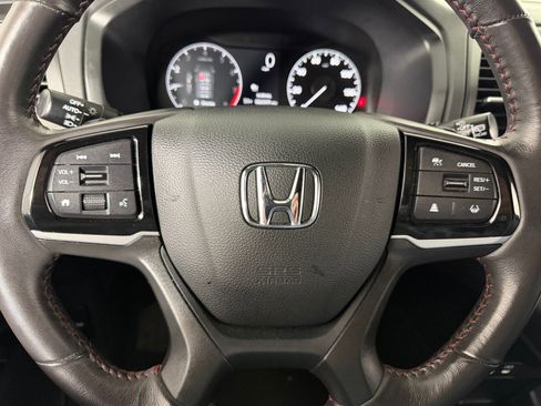 Certified 2025 Honda Odyssey Sport-L image 14