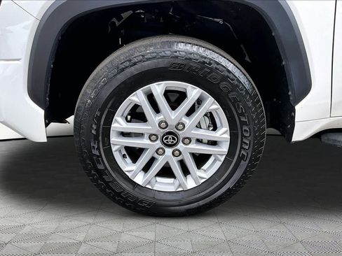 Used 2025 Toyota Tundra SR5 AWD/4WD image 11