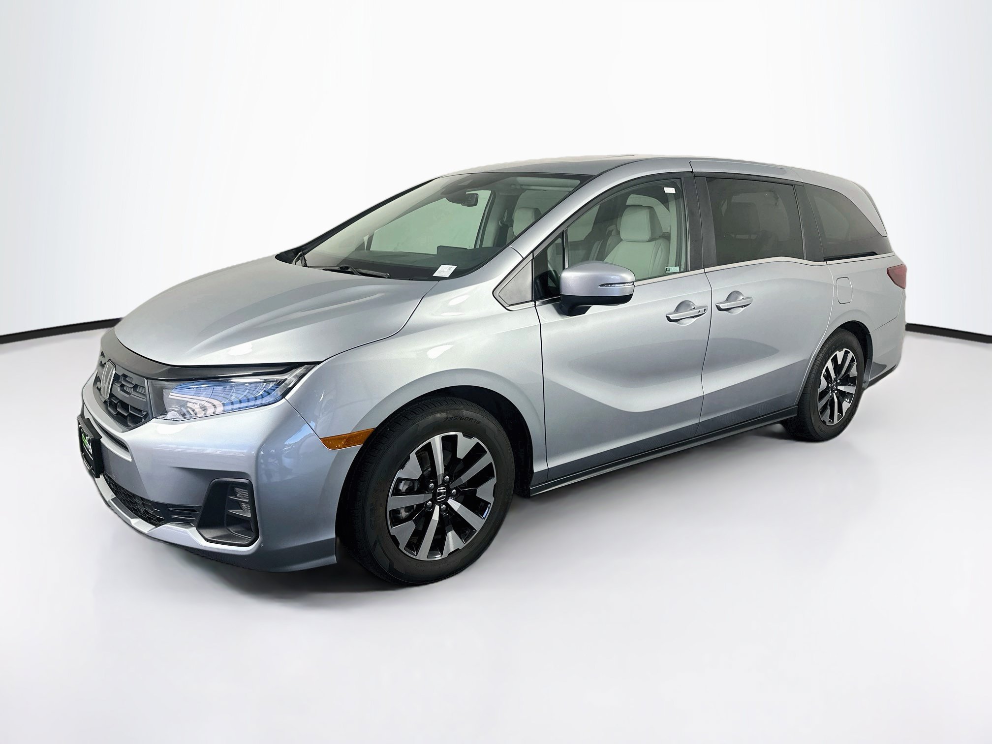 Used 2025 Honda Odyssey EX-L image 3