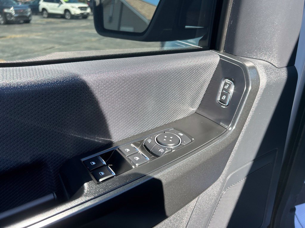 Used 2024 Ford F150 STX AWD/4WD image 31