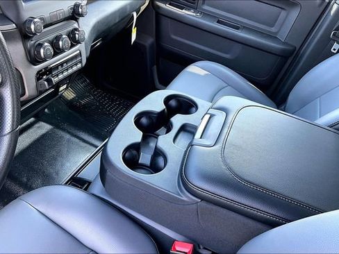 New 2024 RAM 5500 Tradesman w/ Chrome Appearance Group AWD/4WD image 9