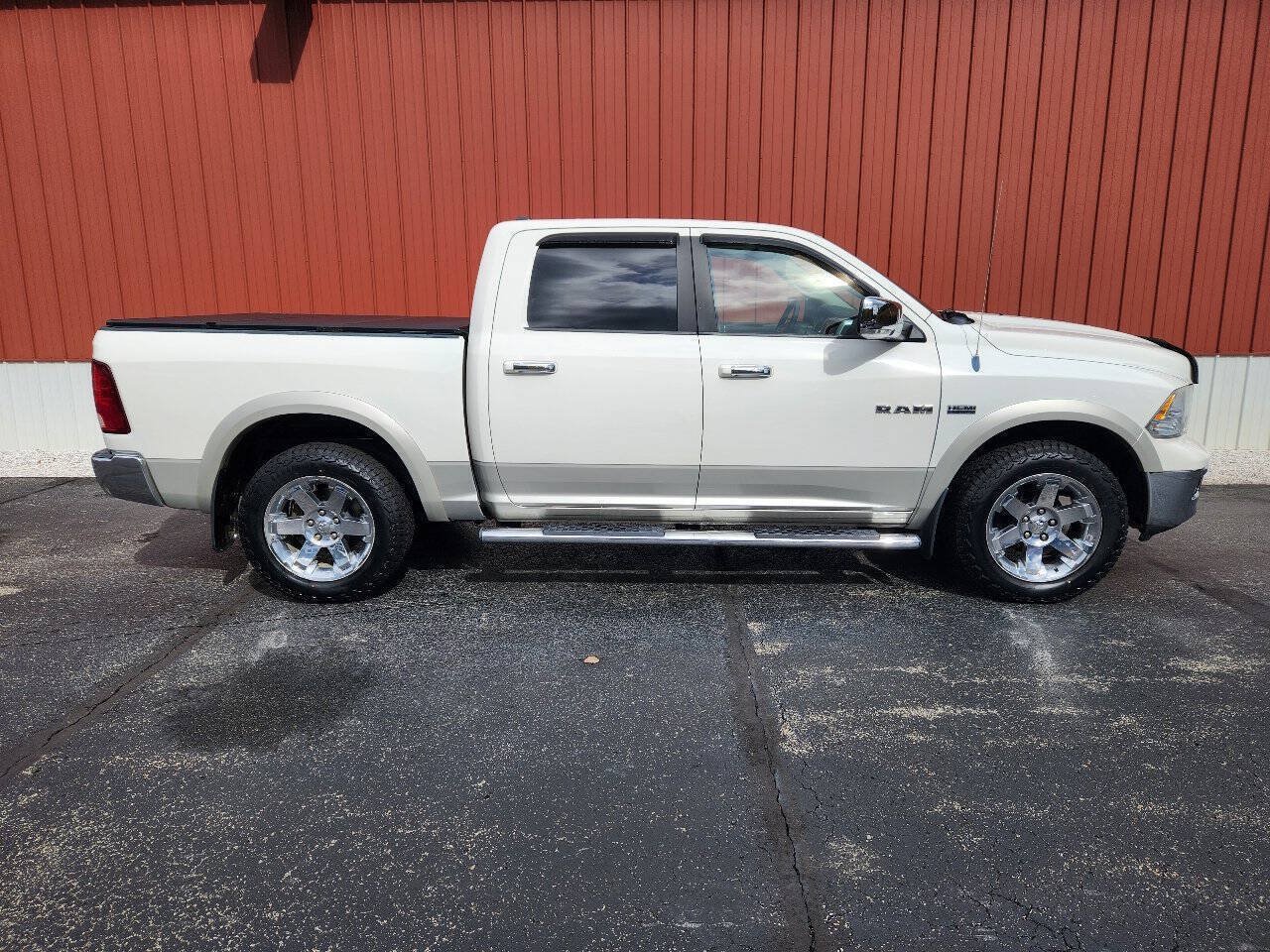 Used 2009 Dodge Ram 1500 Truck Laramie AWD/4WD image 6