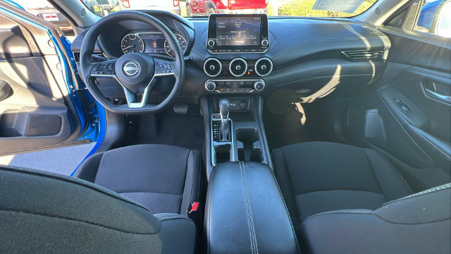Used 2024 Nissan Sentra SV FWD image 17