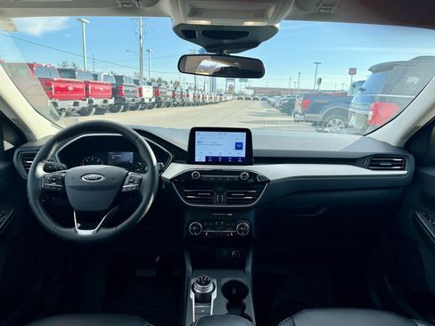 Used 2021 Ford Escape SEL image 29