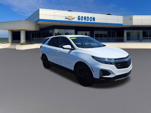Used 2024 Chevrolet Equinox LT w/ LPO, Floor Liner Package FWD image 7