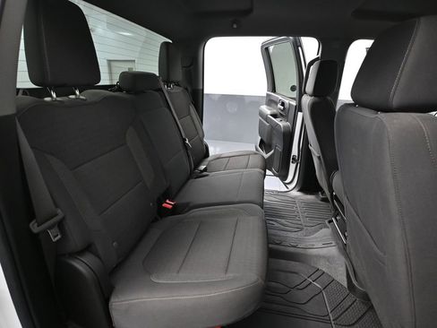 Used 2023 Chevrolet Silverado 2500 LT image 45