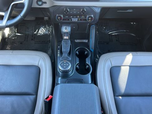 Used 2024 Ford Bronco Wildtrak AWD/4WD image 15