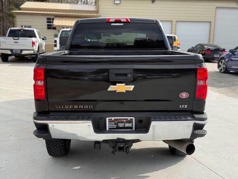 Used 2017 Chevrolet Silverado 3500 LTZ w/ Duramax Plus Package AWD/4WD image 6