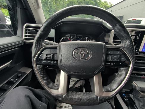 Used 2024 Toyota Tundra SR5 w/ SR5 Premium Package AWD/4WD image 19