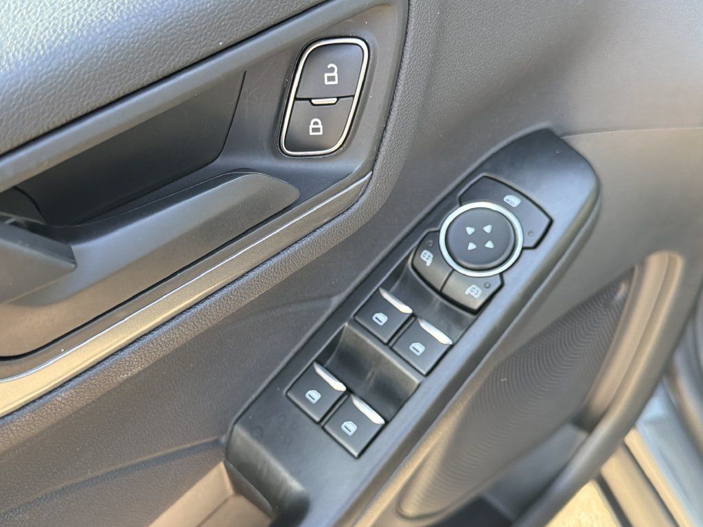 Used 2025 Ford Escape Active w/ Tech Pack #1 FWD image 23
