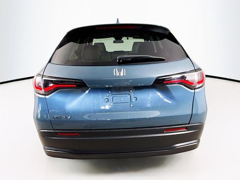 Certified 2026 Honda HR-V LX image 29