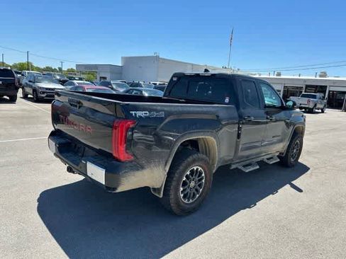Used 2022 Toyota Tundra SR5 w/ TRD Off-Road Package AWD/4WD image 20