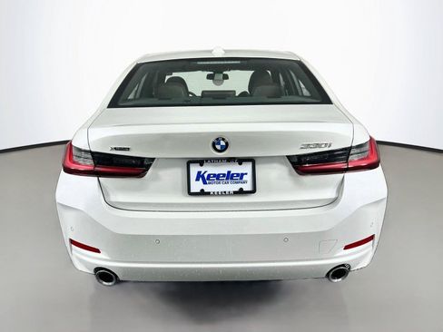 Used 2026 BMW 330i xDrive Sedan w/ Premium Package AWD/4WD image 5