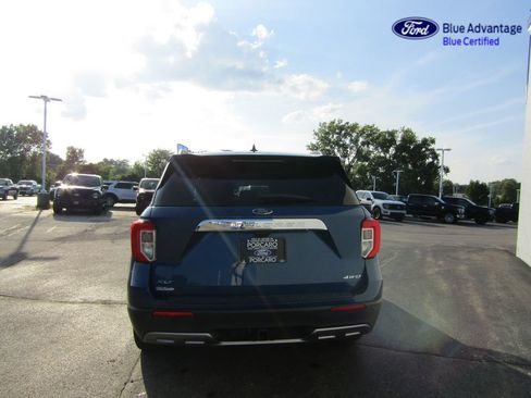 Certified 2022 Ford Explorer XLT w/ Equipment Group 202A AWD/4WD image 8
