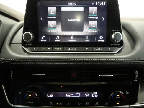 Used 2022 Nissan Rogue SV w/ SV Premium Package AWD/4WD image 16