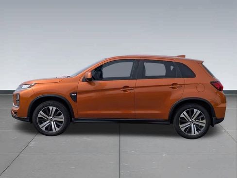 Used 2021 Mitsubishi Outlander Sport ES FWD image 2