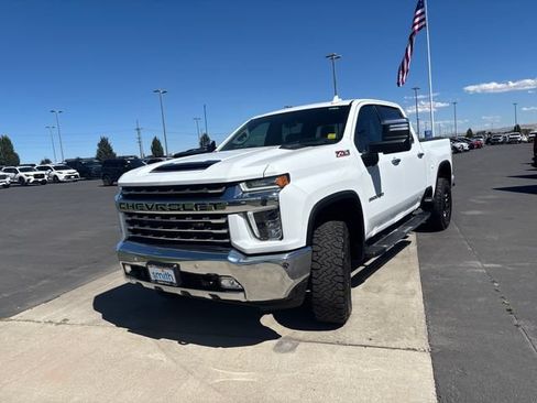 Certified 2023 Chevrolet Silverado 3500 LTZ w/ LTZ Convenience Package AWD/4WD image 7