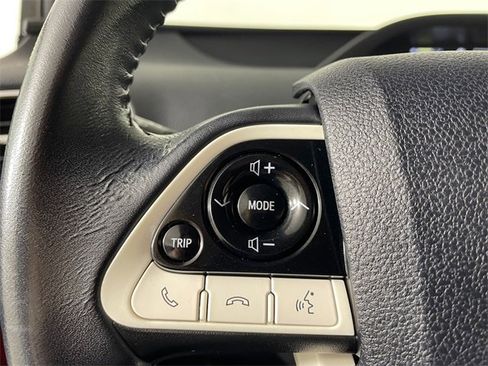 Used 2018 Toyota Prius Prime Plus image 10