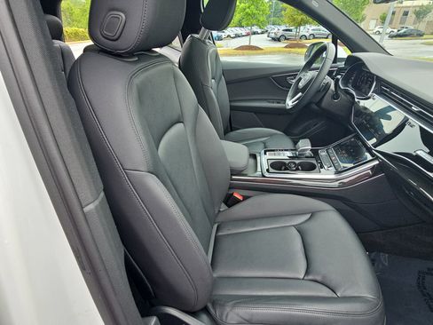 Used 2021 Audi Q7 3.0T Premium w/ Convenience Package AWD/4WD image 10