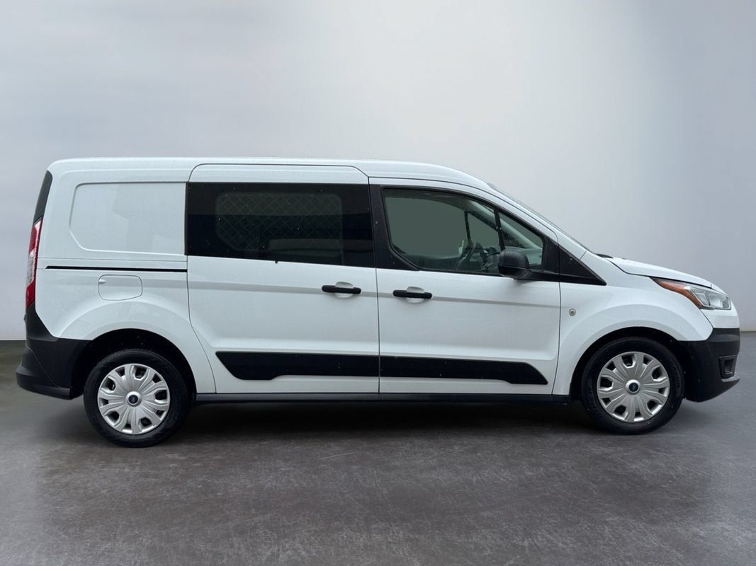 Used 2023 Ford Transit Connect XL FWD image 4