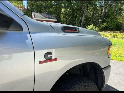 Used 2021 RAM 2500 Big Horn w/ Night Edition image 13