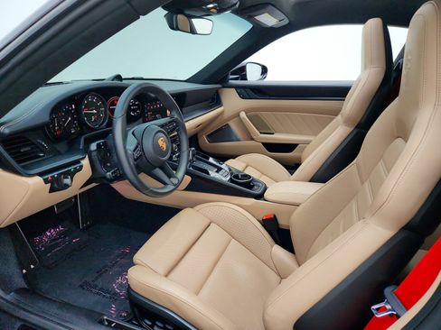 Used 2023 Porsche 911 Carrera 4 GTS image 9