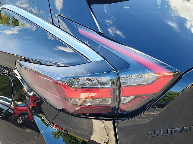 Used 2023 Nissan Murano SV w/ SV Midnight Edition Package AWD/4WD image 10