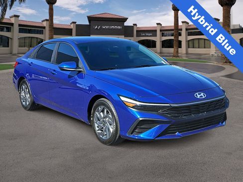 Certified 2024 Hyundai Elantra Blue image 2
