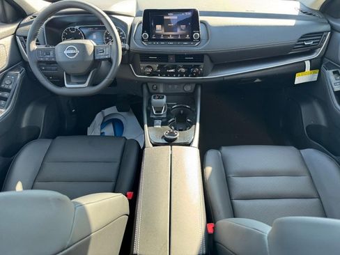 New 2026 Nissan Rogue SV w/ SV Premium Package image 7