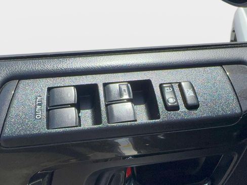 Certified 2023 Toyota 4Runner TRD Off-Road Premium AWD/4WD image 18