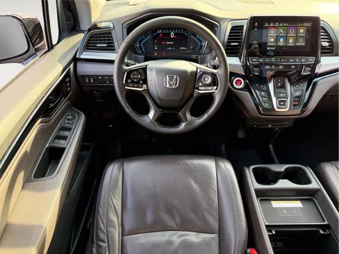 Used 2020 Honda Odyssey Elite image 21