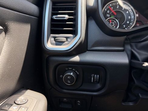 Used 2024 RAM 1500 Big Horn RWD image 10