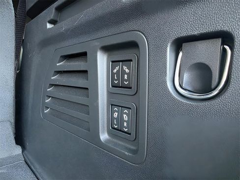 Used 2024 Chevrolet Traverse RS w/ LPO, Floor Liner Package image 10