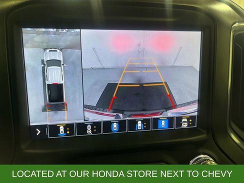 Used 2023 GMC Sierra 3500 AT4 w/ AT4 Premium Plus Package image 19