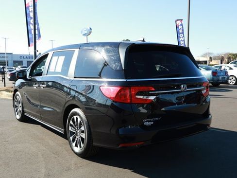 Used 2024 Honda Odyssey EX-L image 8