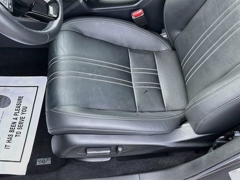 Used 2024 Honda HR-V EX-L image 23