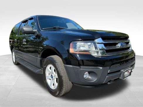 Used 2017 Ford Expedition EL XL w/ Equipment Group 101A image 10
